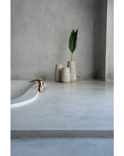 The Cutie Vase - Beton Naturel - L