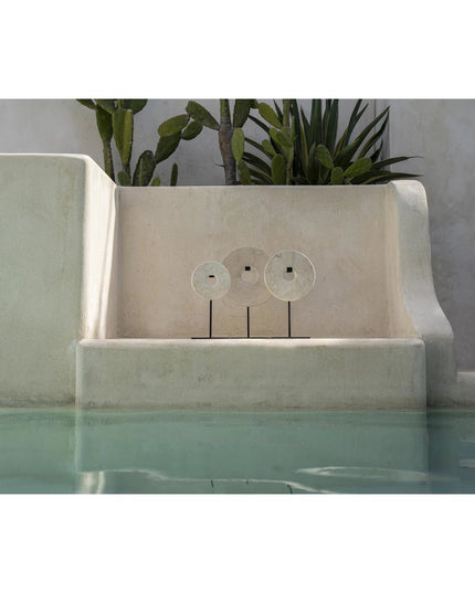 The Marble Disc on Stand - Wit - L