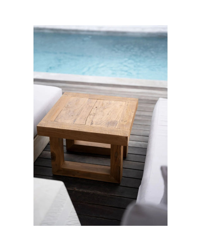 De teruggewonnen teakhouten bijzettafel - naturel