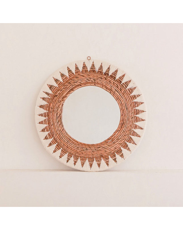 Ronde Boho Spiegel 60 cm | Handgemaakte geweven wandspiegel AWAN | Wanddecoratie met patroon gemaakt van katoenen koorden