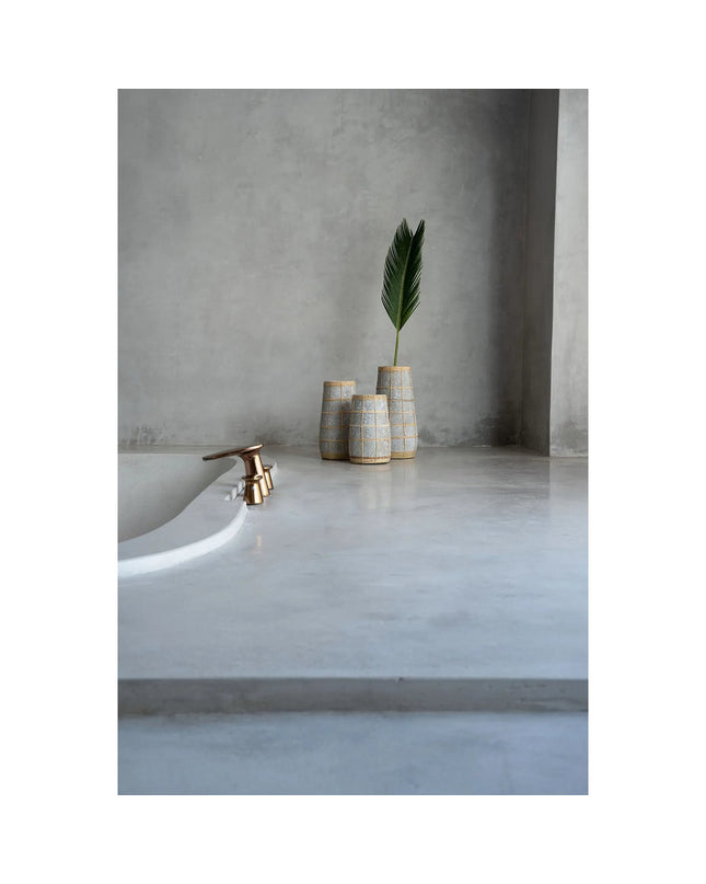 The Cutie Vase - Beton Naturel - M