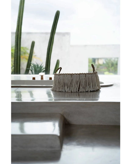 De Boho Fringe Basket - Natural White