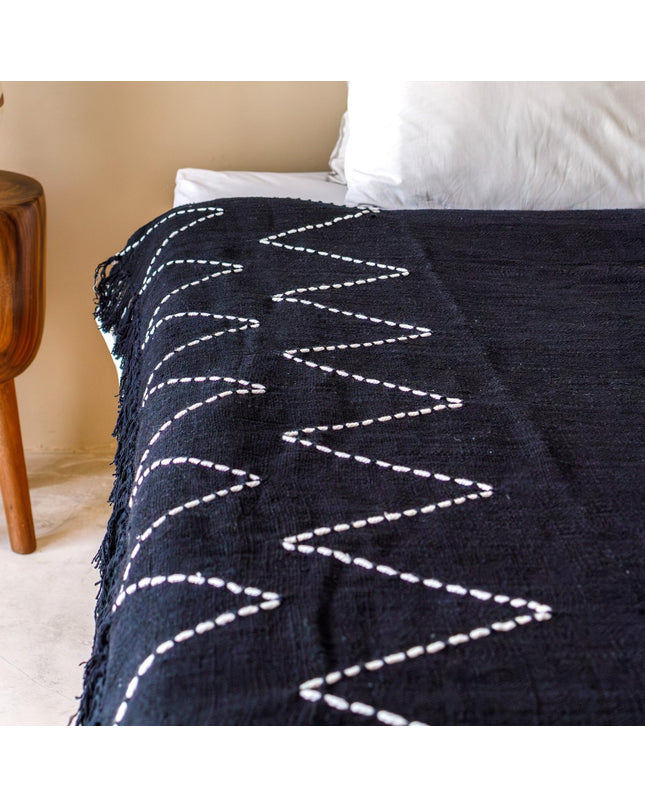 Boho Deken Zwart Handgeweven Katoenen Deken 140x200 cm LINGGAH Handgeweven van katoen
