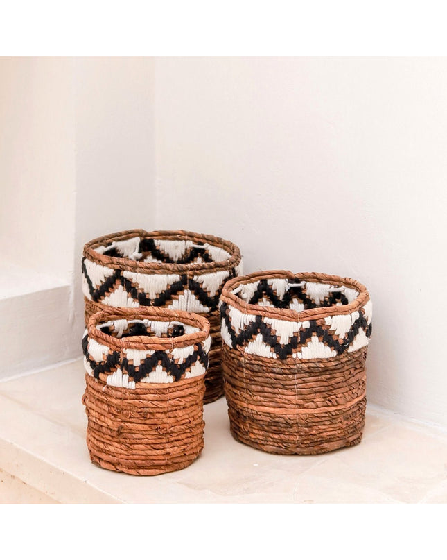 Kleine Mand Rond voor Planten of als Opbergmand | Geweven Boho Mand SADARA met Macrame Patroon
